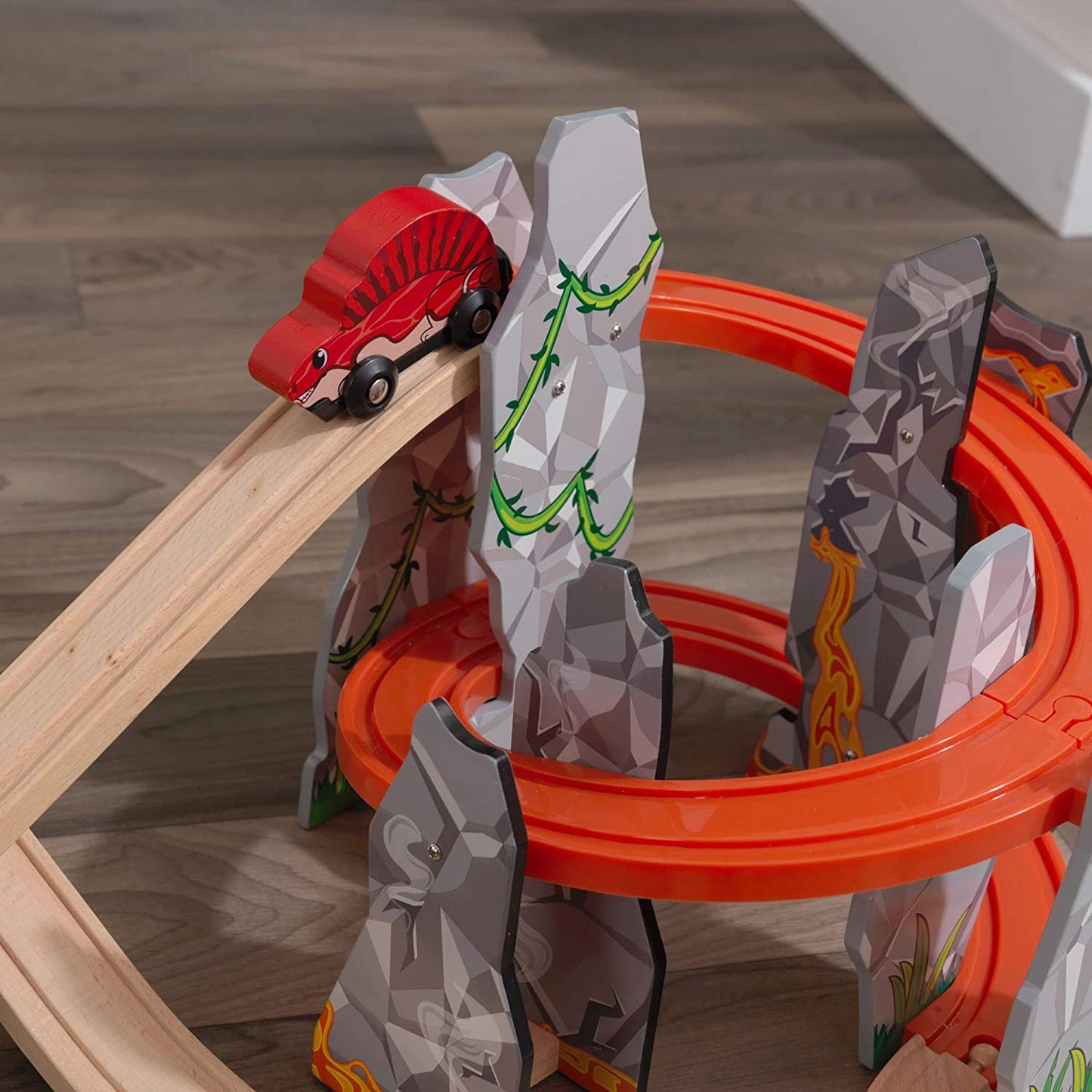 Adventure Tracks Dinosaur World Volcano Escape