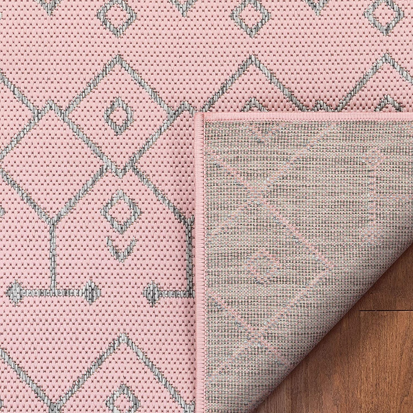 Blush Pink Indoor/Outdoor Flat Weave Pile Nordic Lattice Pattern Area Rug
