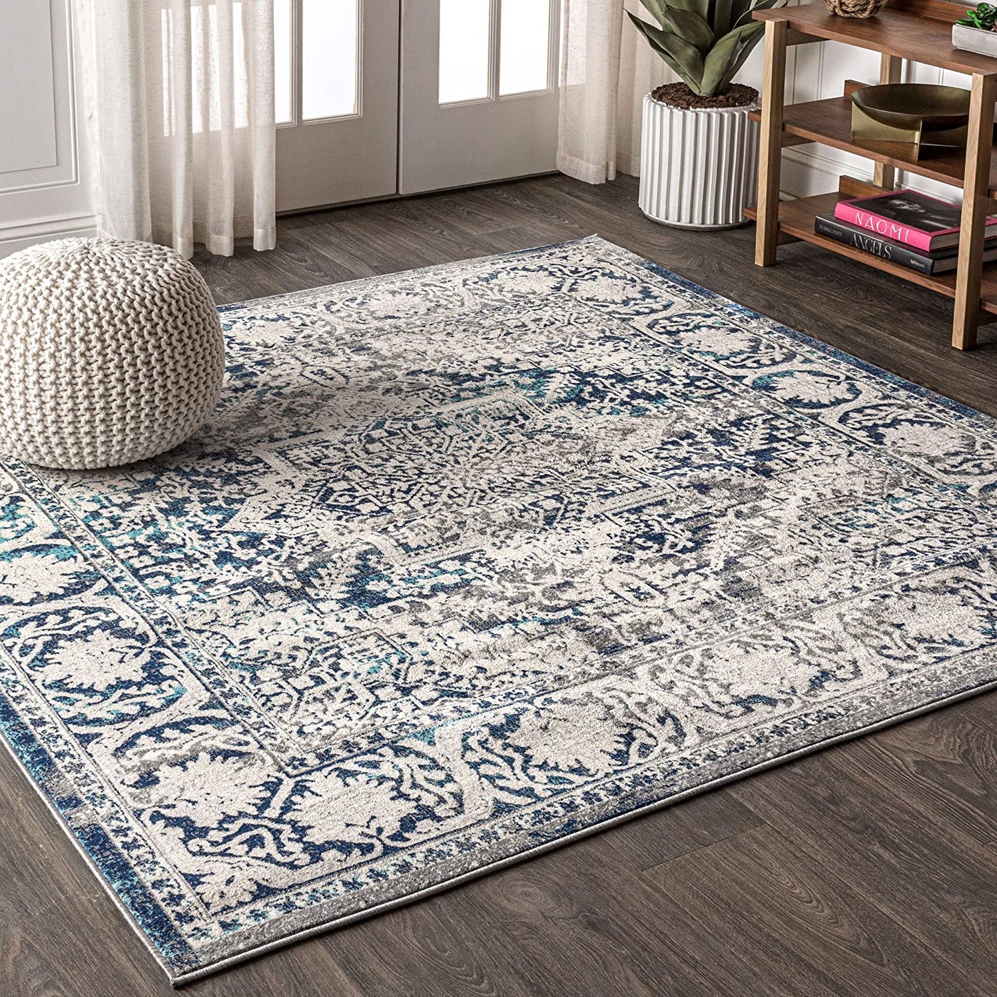 Modern Persian Vintage Medallion Light Grey/Navy Soft Area Rug