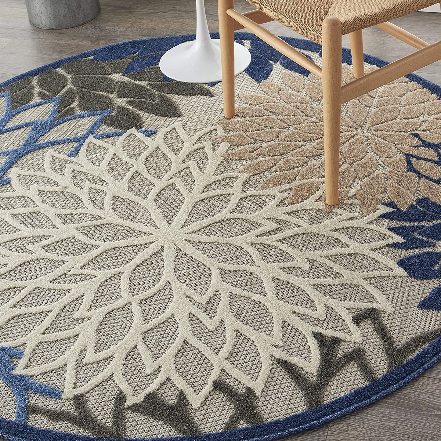 Indoor/Outdoor Floral Blue/Multicolor Area Rug
