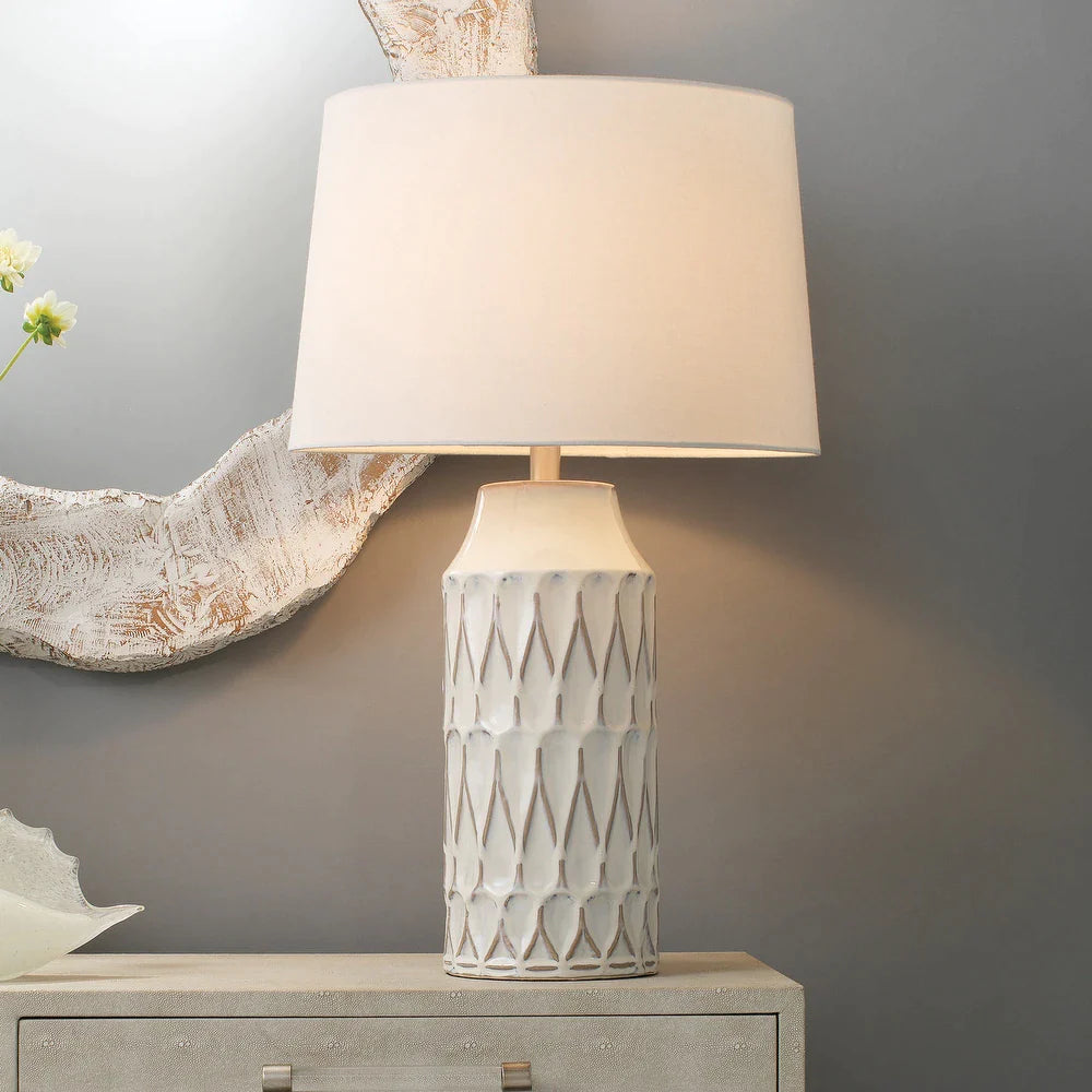Alden Décor Dalia Table Lamp