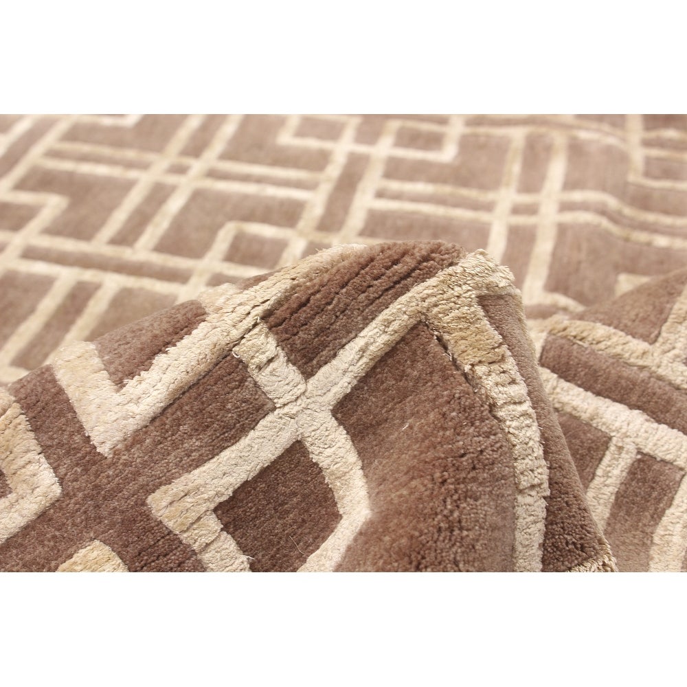 Hand-knotted Silk Touch Dark Brown Silk, Wool Soft Rug