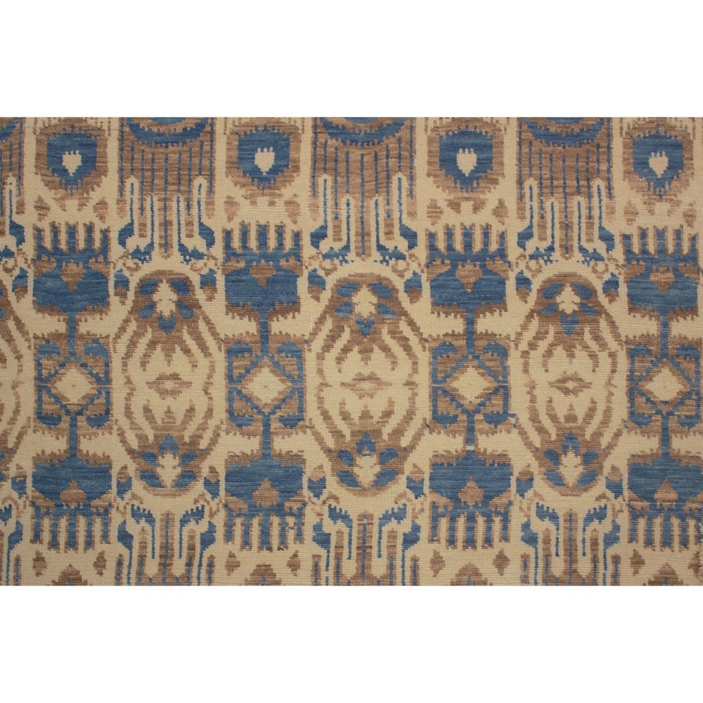 Fine Oushak Clifton Ivory/Blue Soft Area Rug