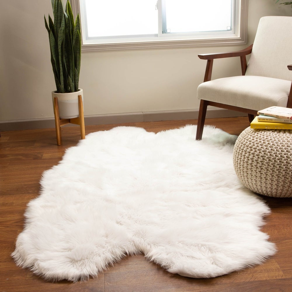 Parrott Faux Fur Sheepskin Soft Area Rug