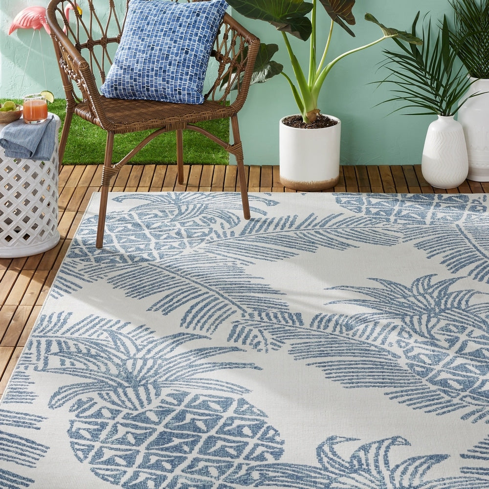 Malibu Pineapple Indoor/Outdoor Soft Area Rug