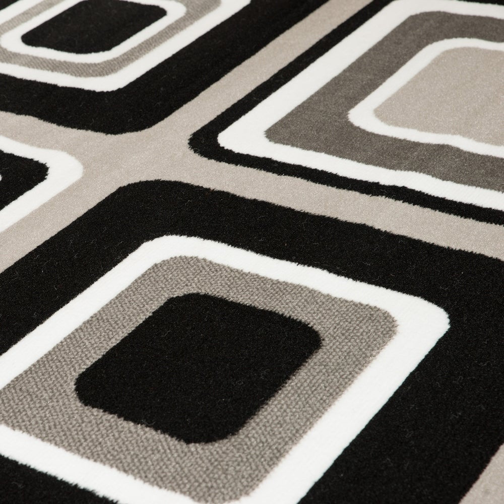 Home Montclaire Flannery Geometric Area Rug