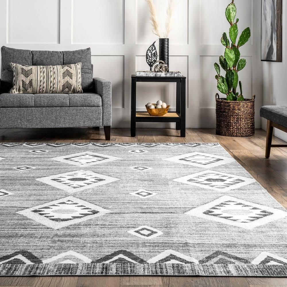 Arie Tribal Diamond Machine Washable Area Rug