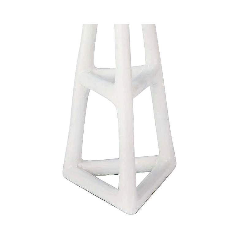 Regina Andrew Design Tanner White Metal Floor Lamp