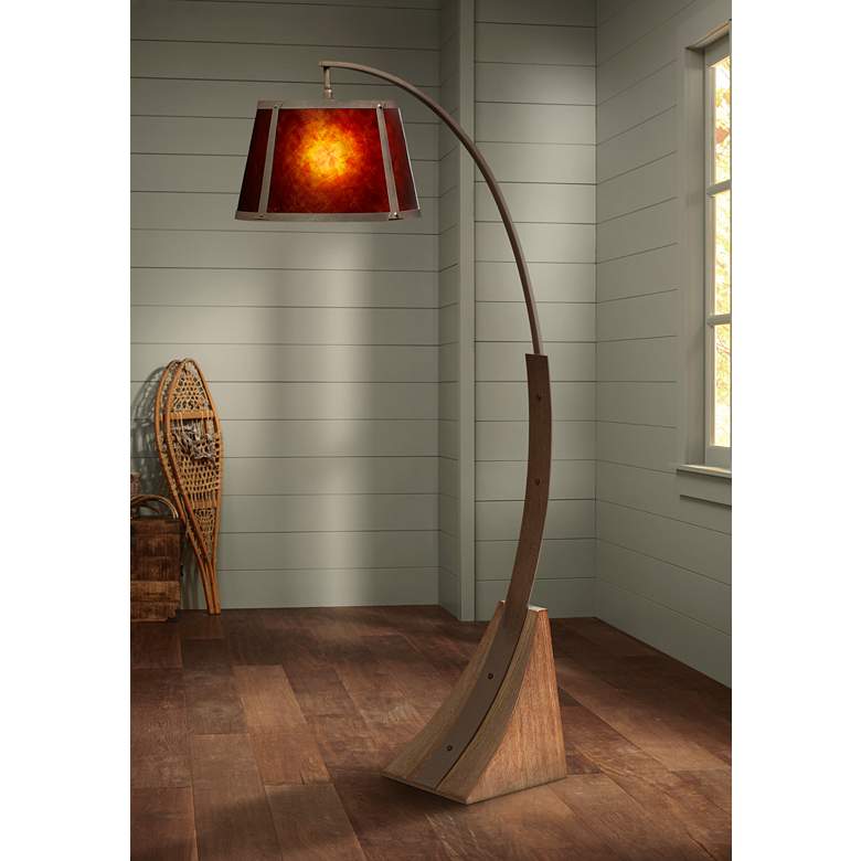 Oak River Dark Rust and Amber Mica Arc Floor Lamp