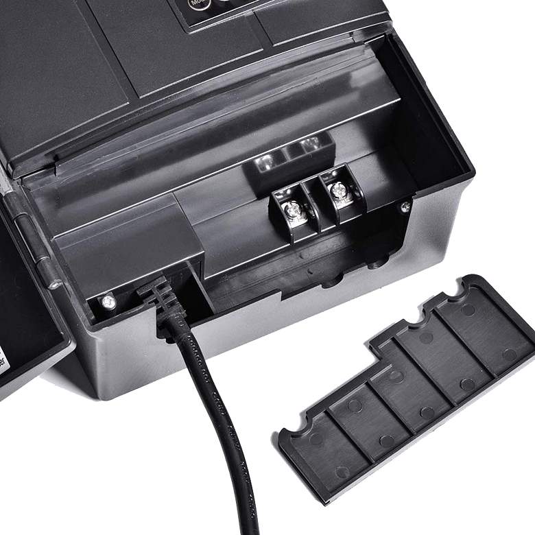 300 Watt Plug-In Low Voltage Landscape Transformer with Photocell and Timer