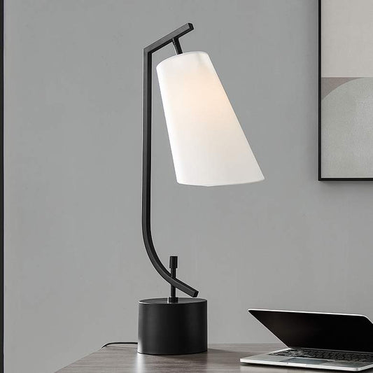 32H Xandra Table Lamp Black