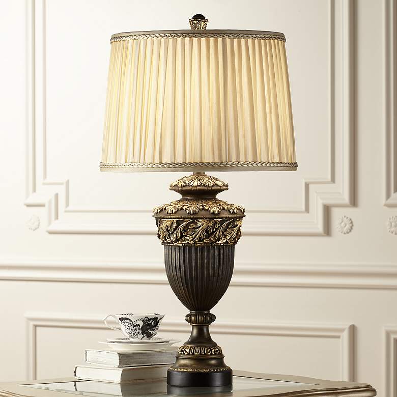 Florencio Spanish Bronze Urn Table Lamp
