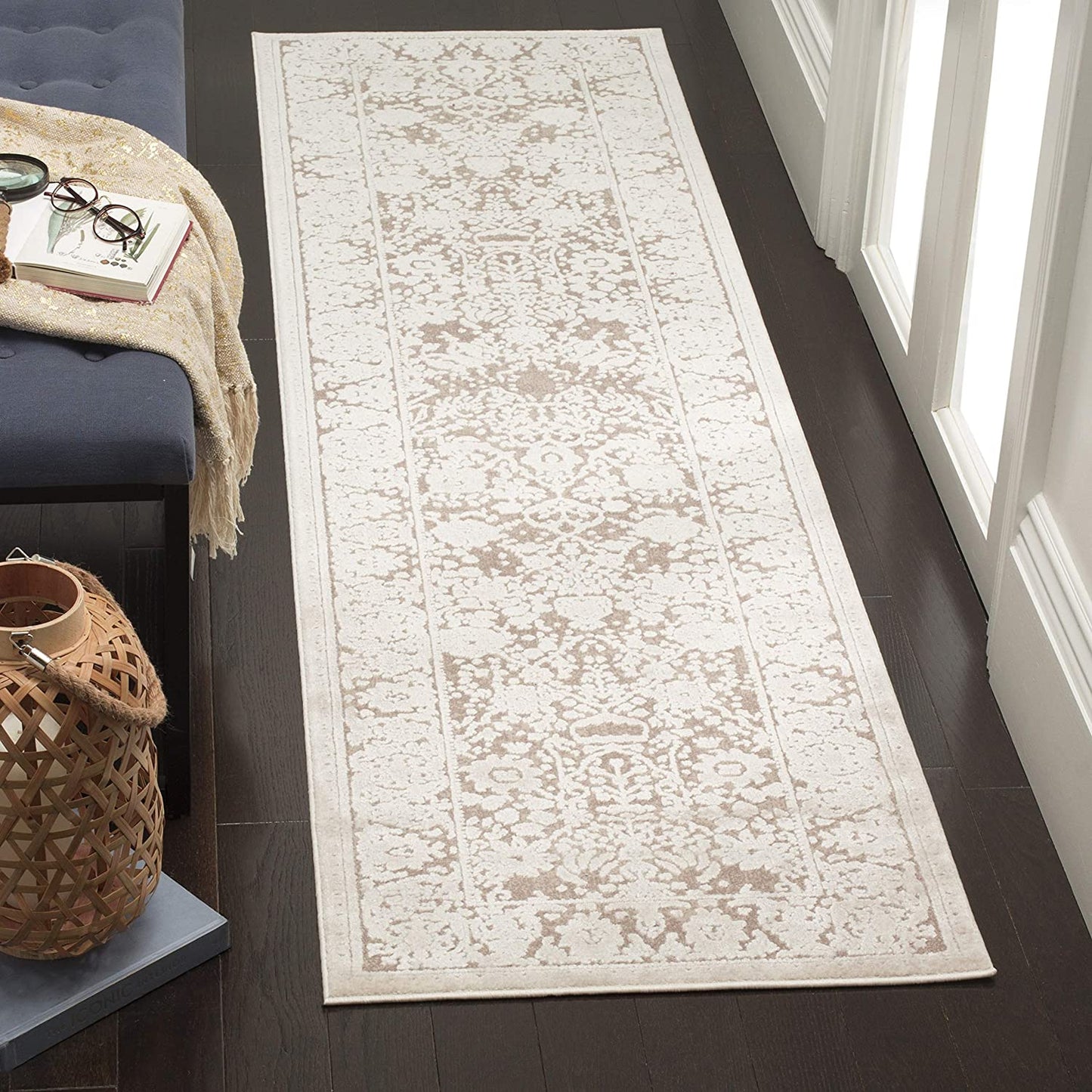 Reflection Collection Vintage Distressed Soft Area Rug Beige / Cream