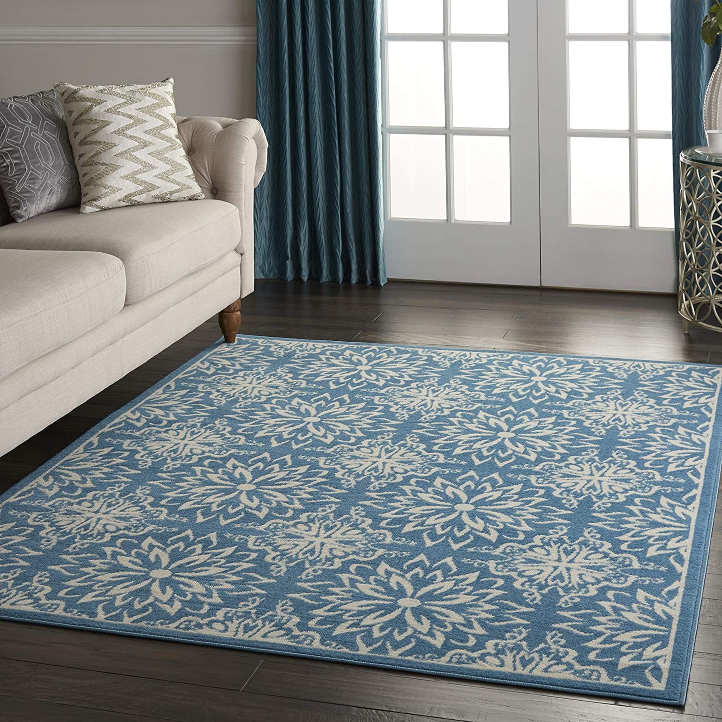 Transitional Floral Ivory/Blue Area Rug