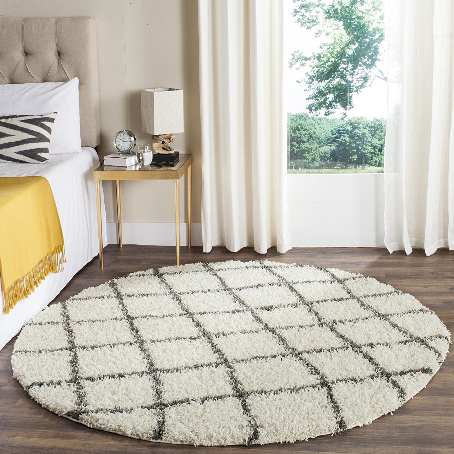 Luxurious Ivory and Dark Grey/Gray Area Rug Shags