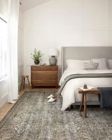 Loloi II Layla Collection LAY-02 Spice / Marine, Traditional 3'-6" x 5'-6" Accent Rug