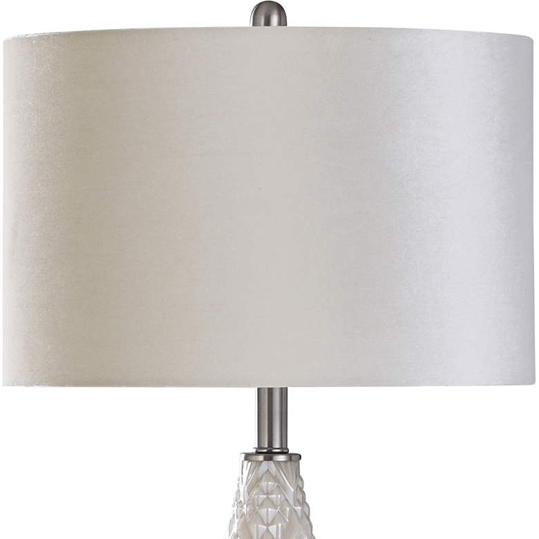 Casti Ivory Pearl Glass Diamond Pattern Table Lamp