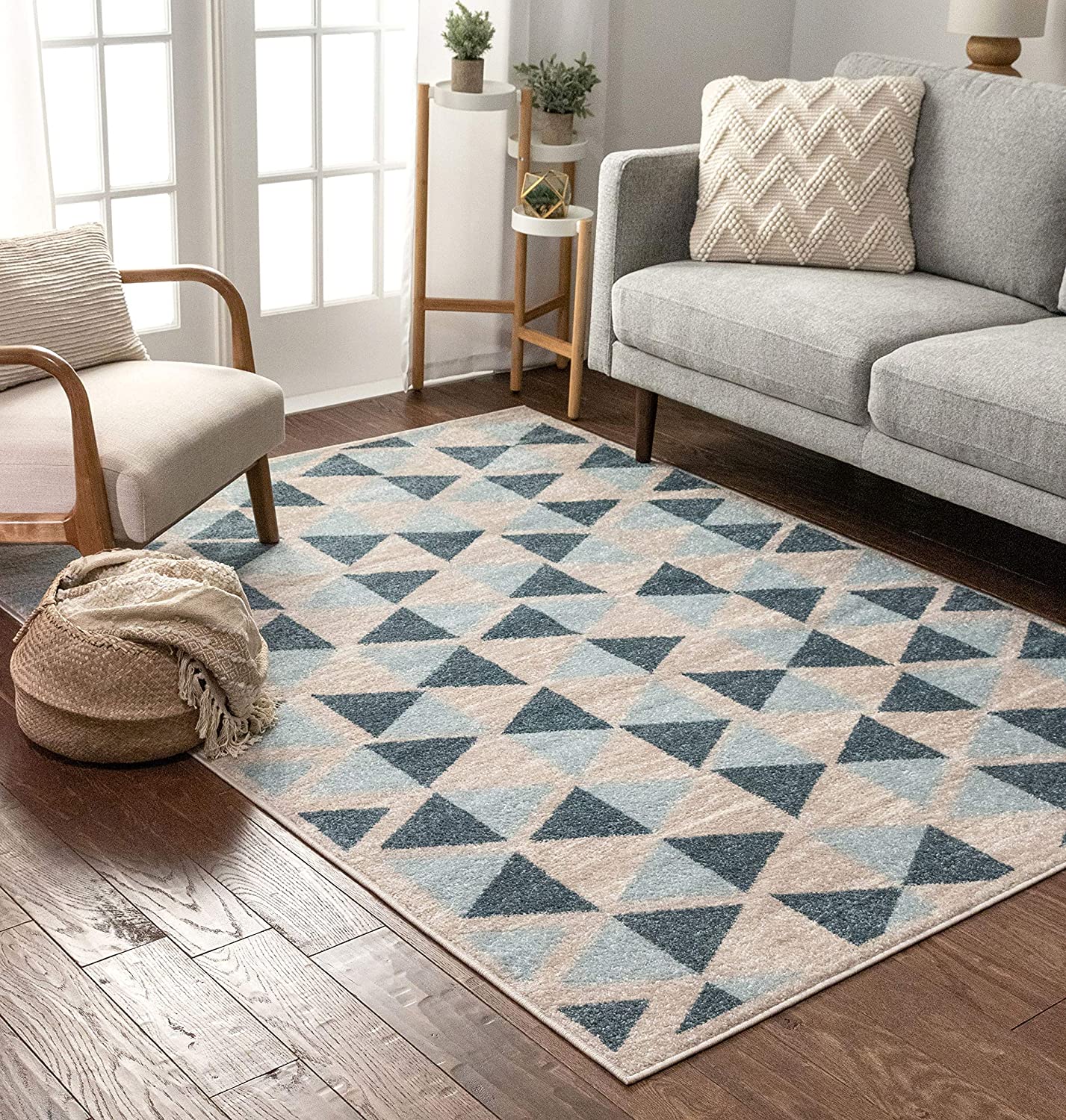 Modern Construct Triangles Geometric Blue Grey Area Rug