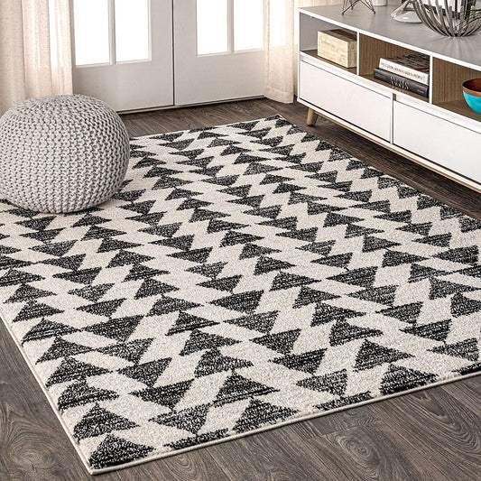 Aisha Moroccan Triangle Geometric Area Rugs Cream,Black