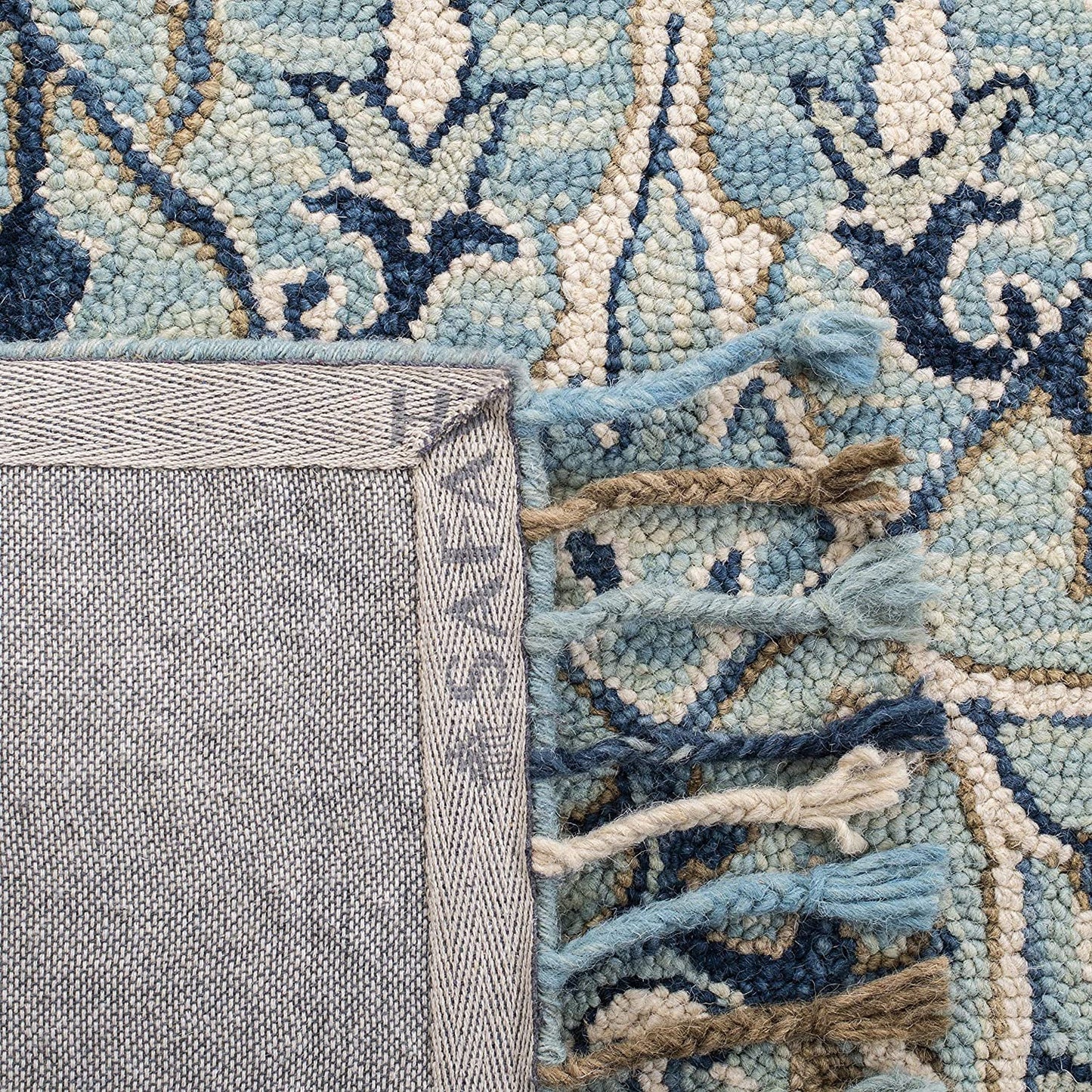 Blossom Collection Handmade Tassel Premium Wool Accent Rug Blue / Ivory