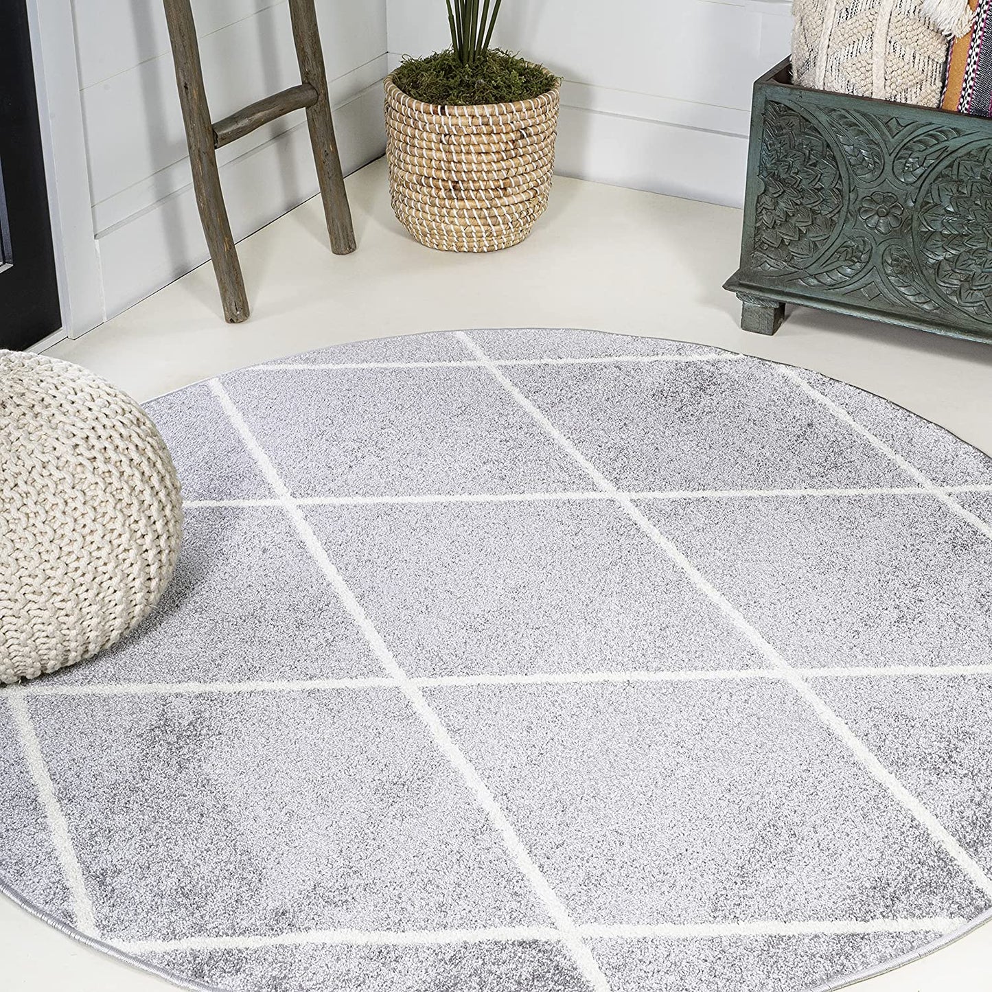 JONATHAN Y Minimalist Diamond Trellis soft Area Rug Bedroom Kitchen Multi/White