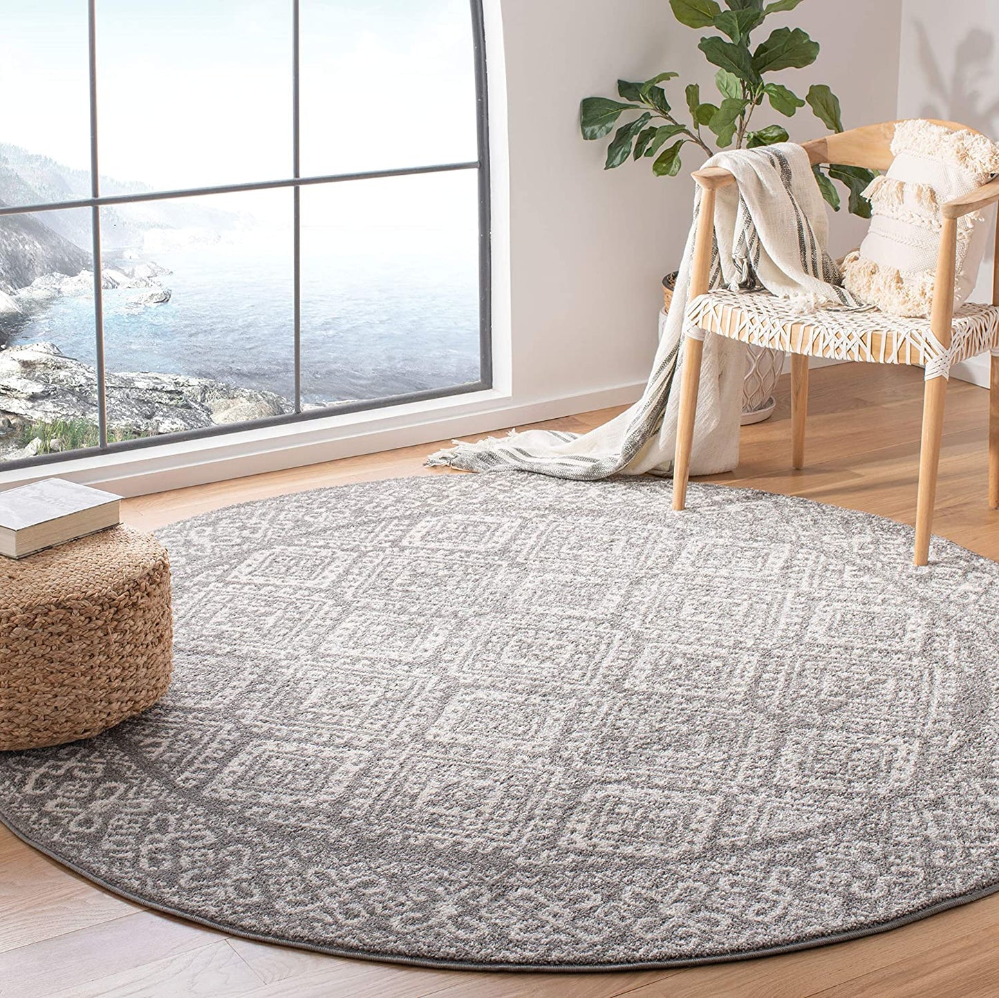 Safavieh Tulum Collection TUL264F Moroccan Boho Distressed Non-Shedding Stain Resistant Living Room Bedroom Area Rug, 6' x 9', Dark Grey / Ivory
