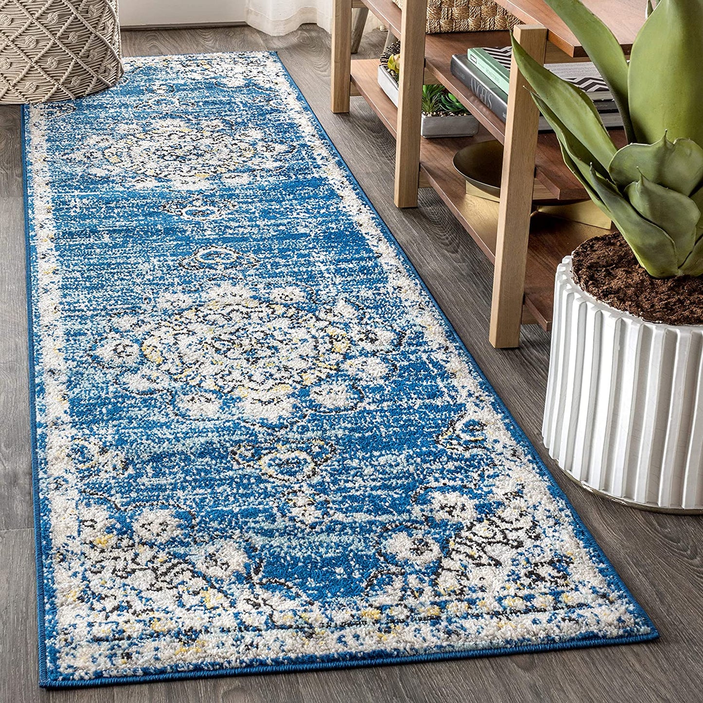 Bohemian FLAIR Boho Vintage Medallion Blue/Cream Soft Area Rug