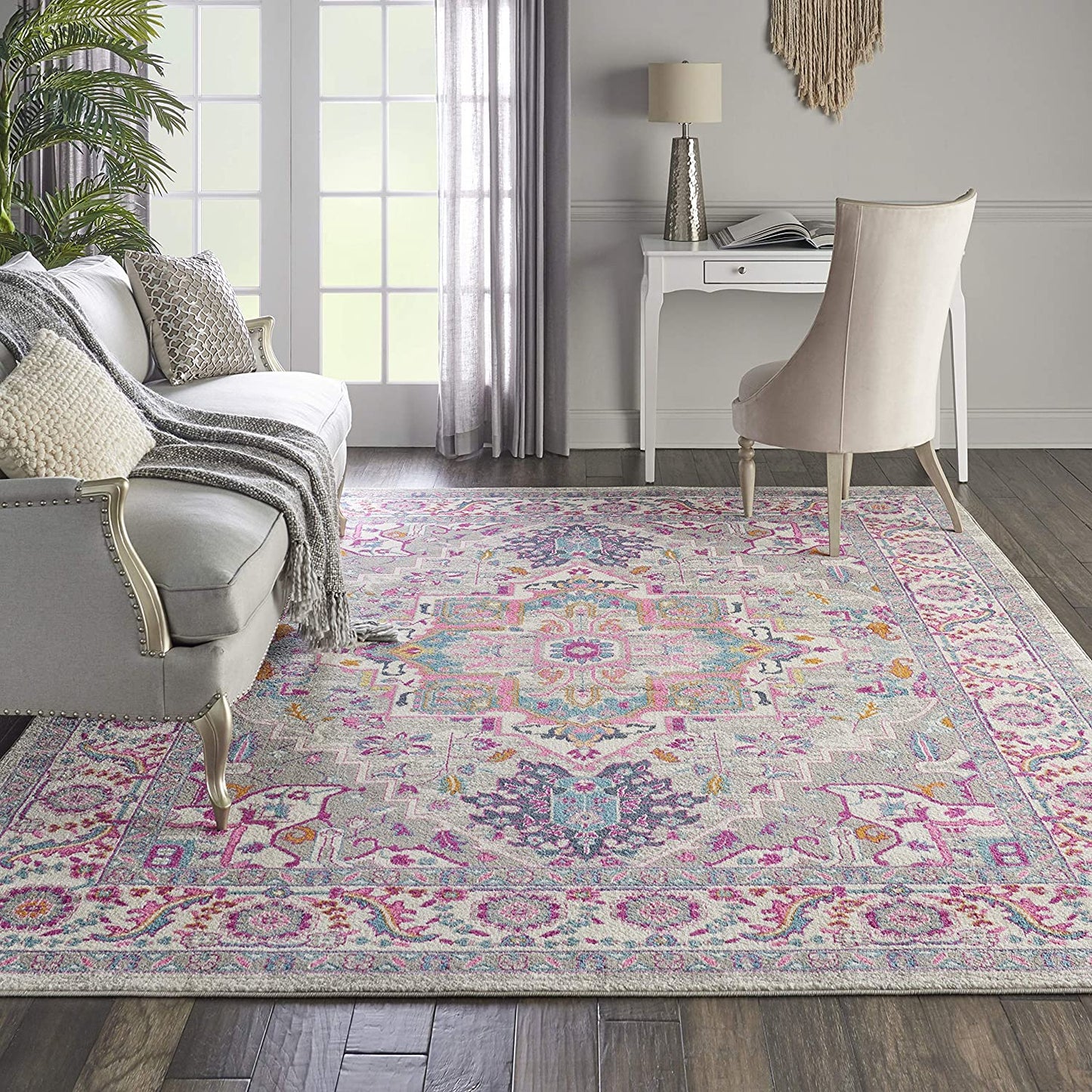 Persian Colorful Light Grey/Pink Area Rug