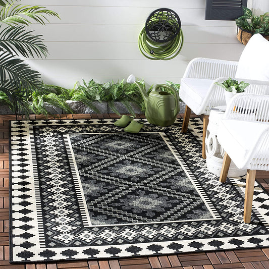 Boho Indoor/ Outdoor Patio Backyard Area Rug, Black / Cream