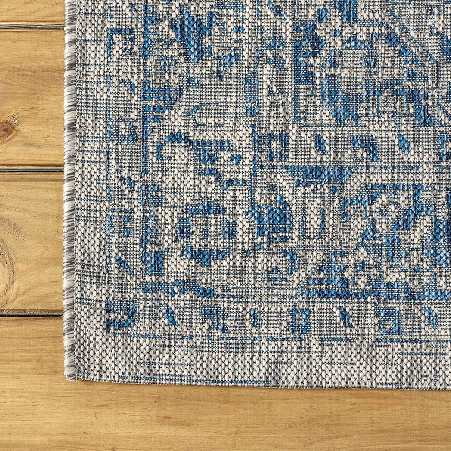 Rozetta Boho Medallion Textured Weave Indoor/Outdoor Gray/Navy