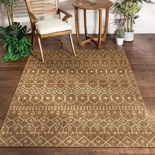 Brown Indoor/Outdoor Flat Weave Pile Nordic Lattice Pattern Area Rug
