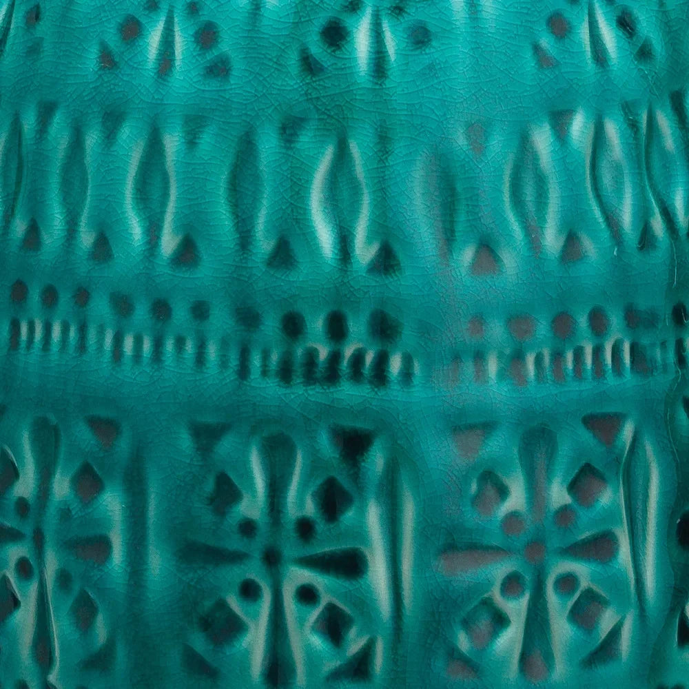 Alden Décor Frieze Table Lamp