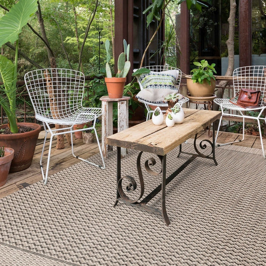 Havannah Chevron Stripe Indoor/ Outdoor Area Rug