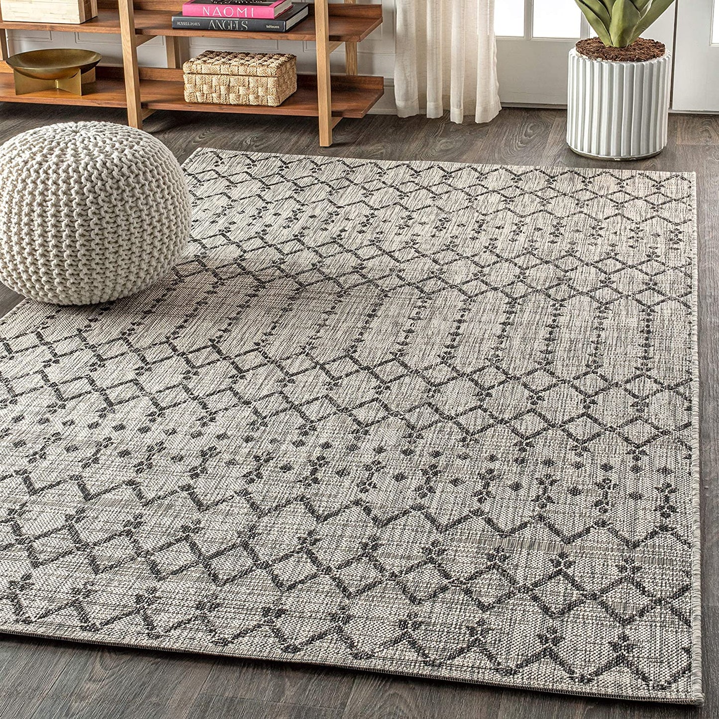 Moroccan Geometric Textured Weave Indoor/Outdoor Gray/Black