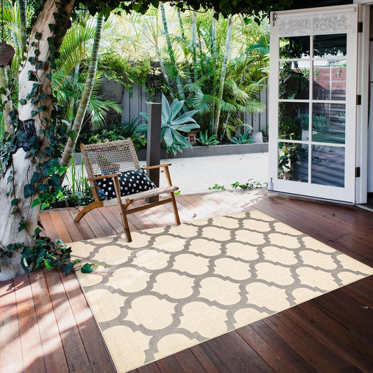 Trellis Ivory Grey Indoor/ Outdoor Soft Rug