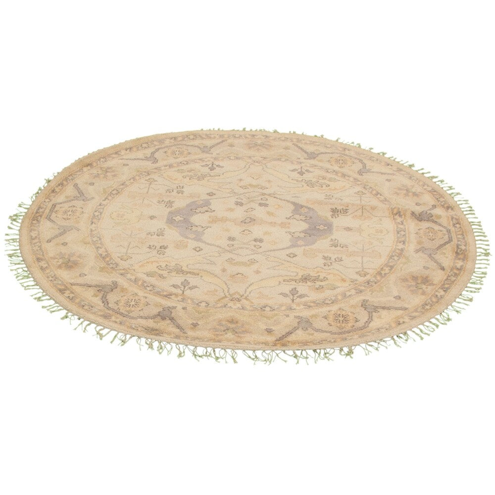 Hand-knotted Royal Ushak Cream Wool Soft Rug