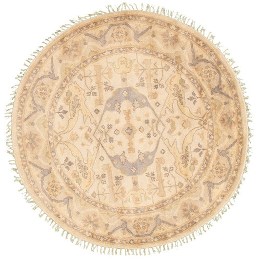 Hand-knotted Royal Ushak Cream Wool Soft Rug