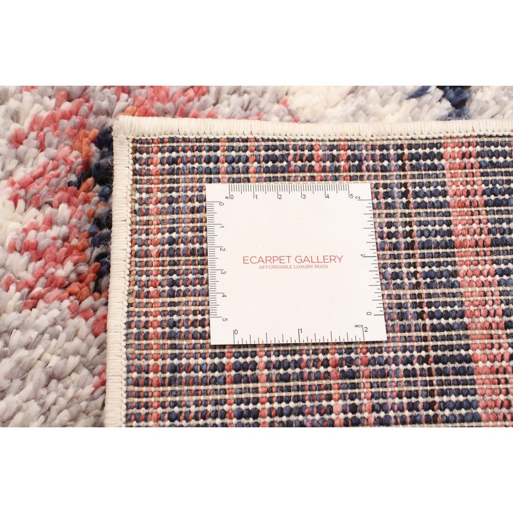 Diamond Pattern Navy Classic Soft Rug