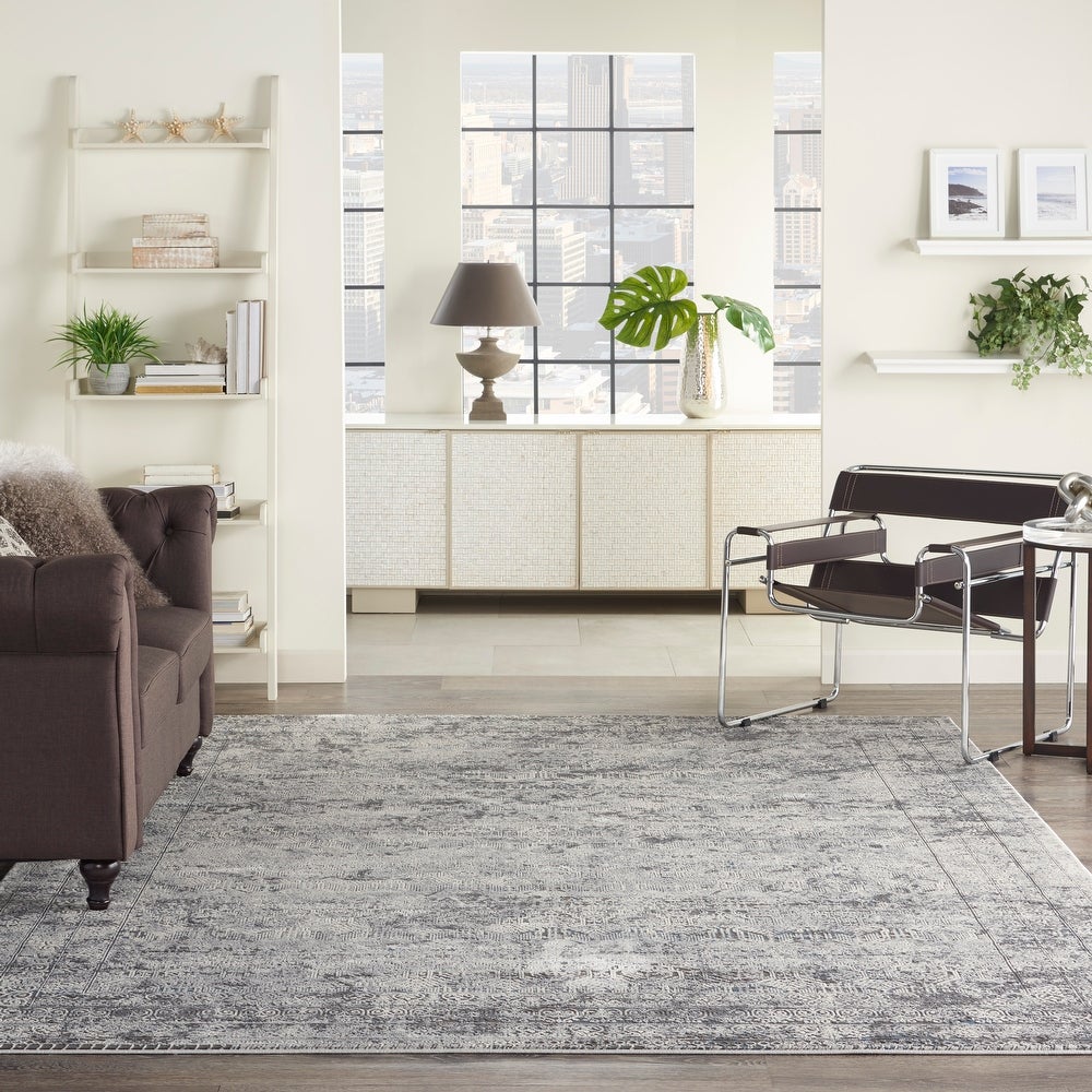 Halle Berry Collection - Grey/Ivory Grand Expressions Distressed Soft Area Rug