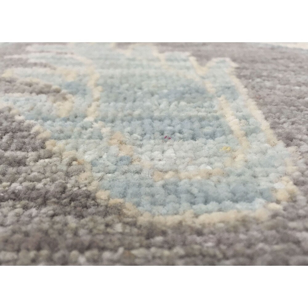 Fine Chobi Everest Ivory/Grey Soft Area Rug