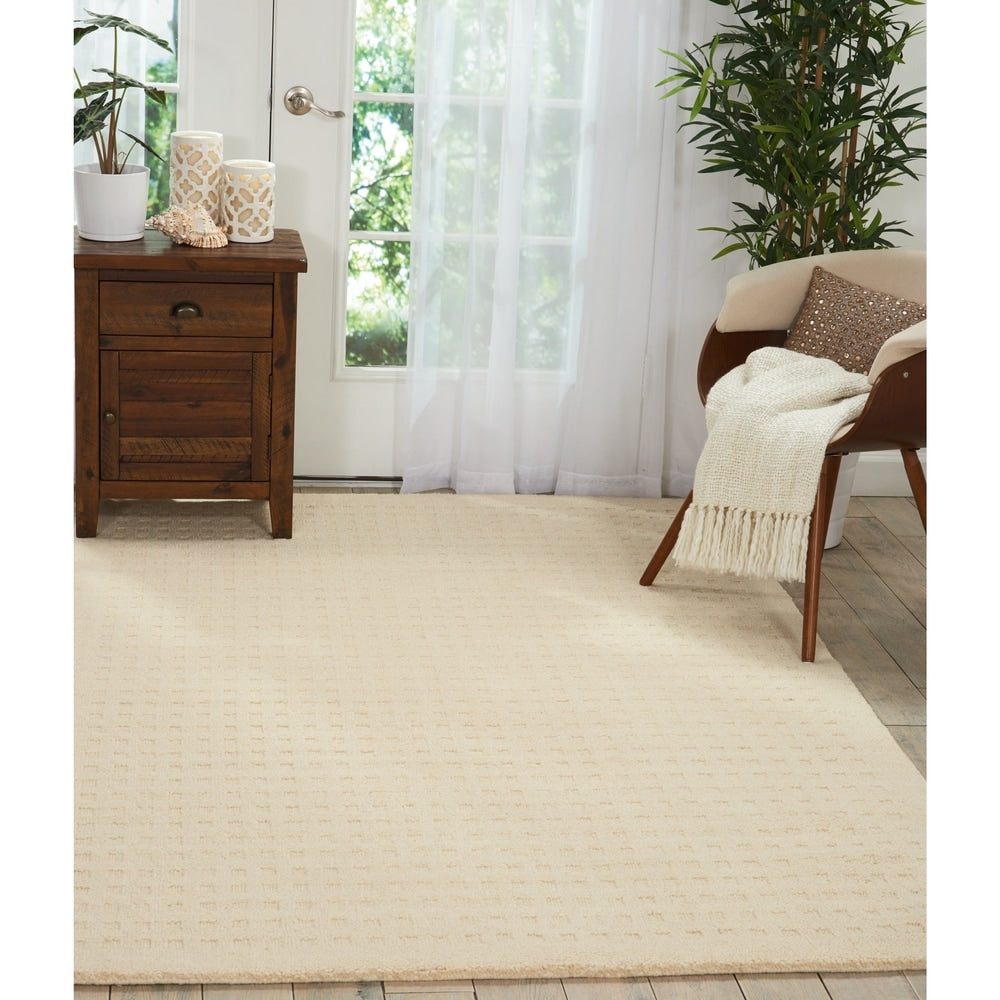 Perris Hand-woven Wool Area Rug