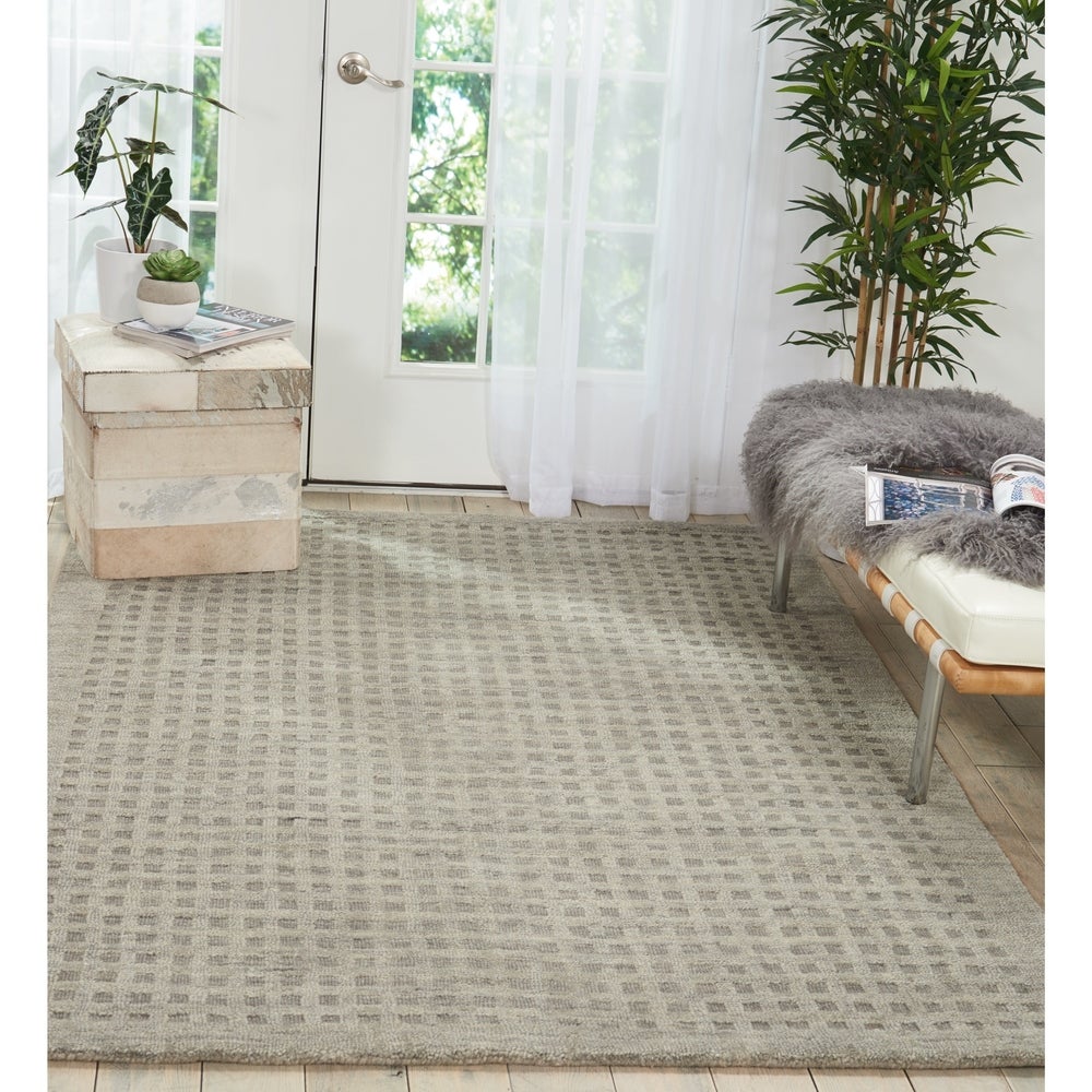 Perris Hand-woven Wool Area Rug