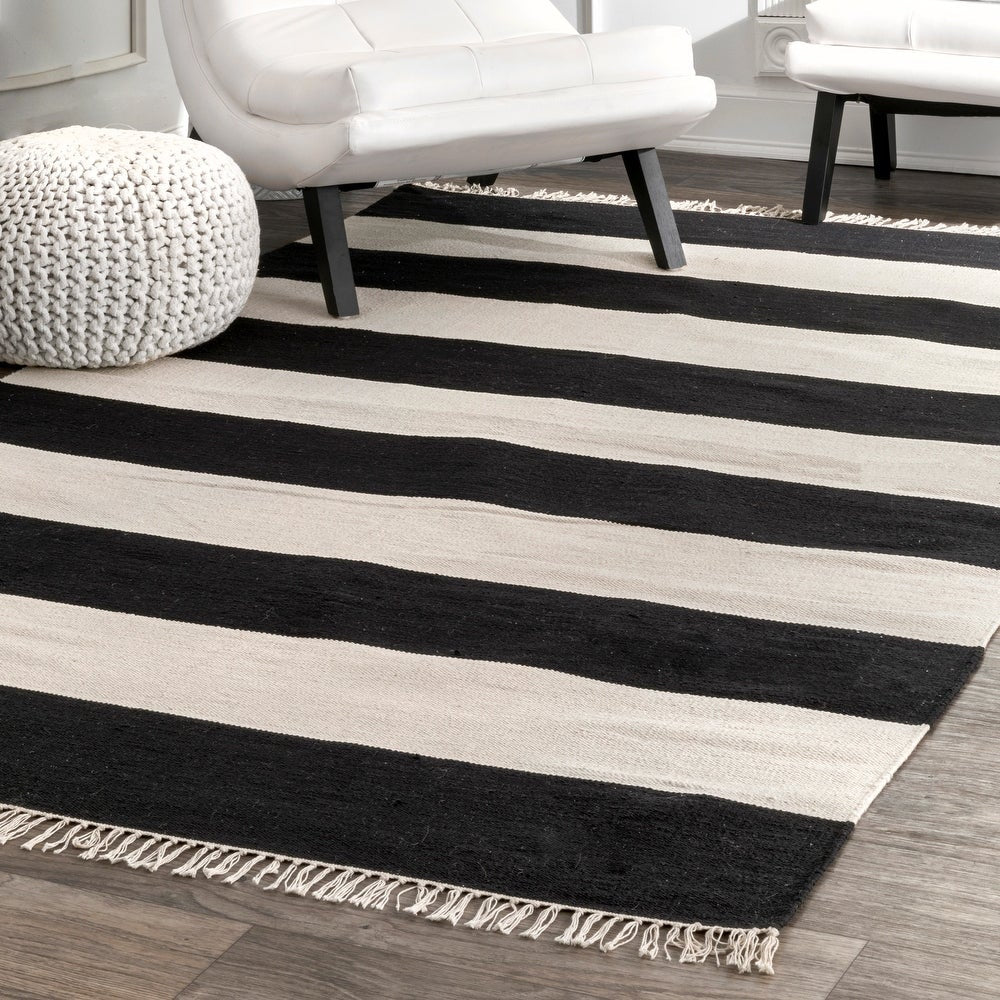 Casual Coastal Stripped Fringe Area Rug