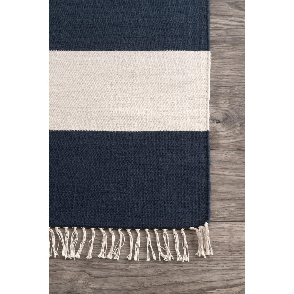 Casual Coastal Stripped Fringe Area Rug