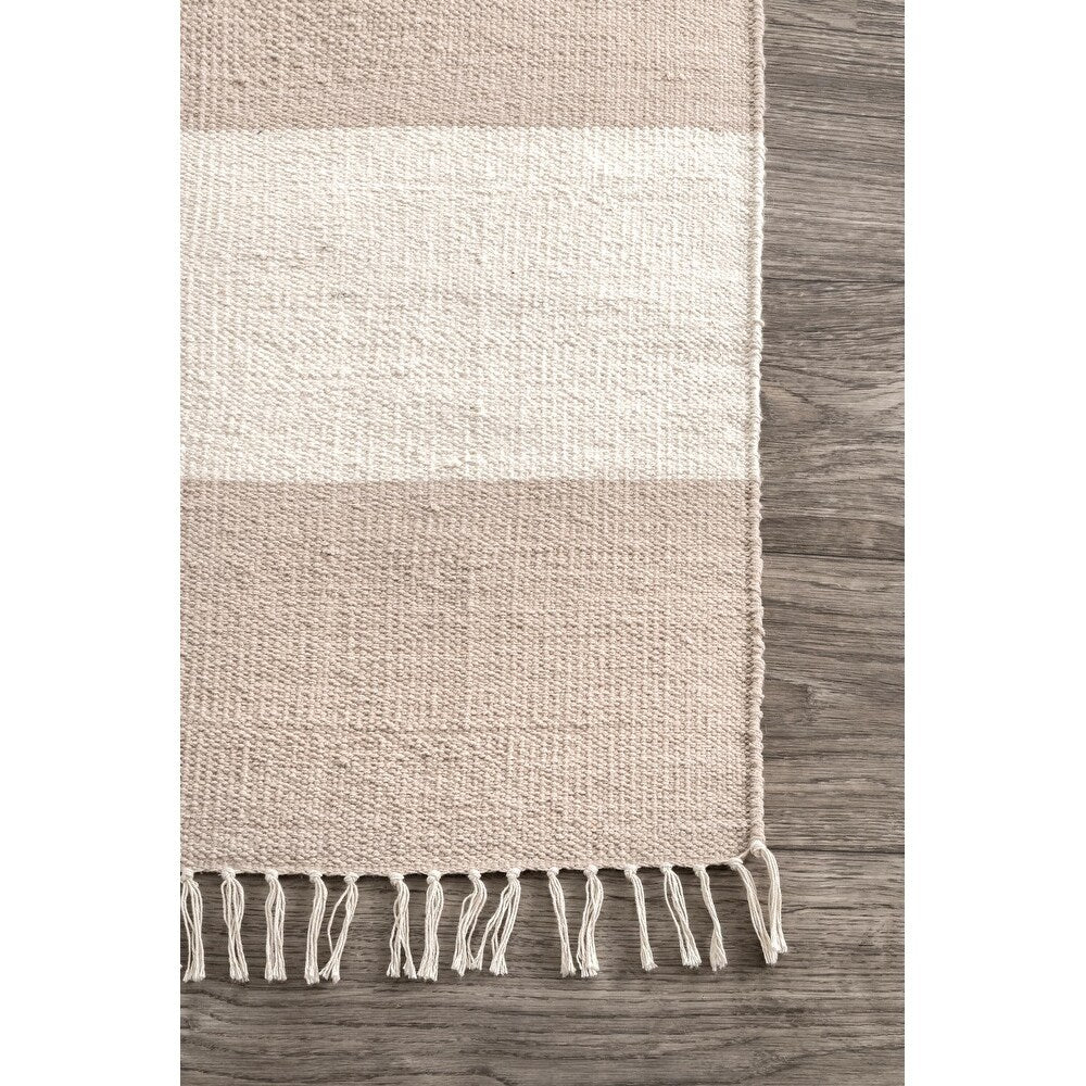 Casual Coastal Stripped Fringe Area Rug