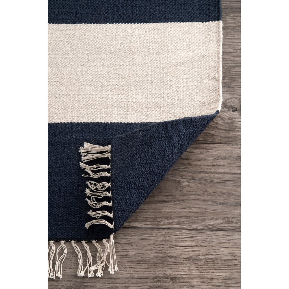 Casual Coastal Stripped Fringe Area Rug