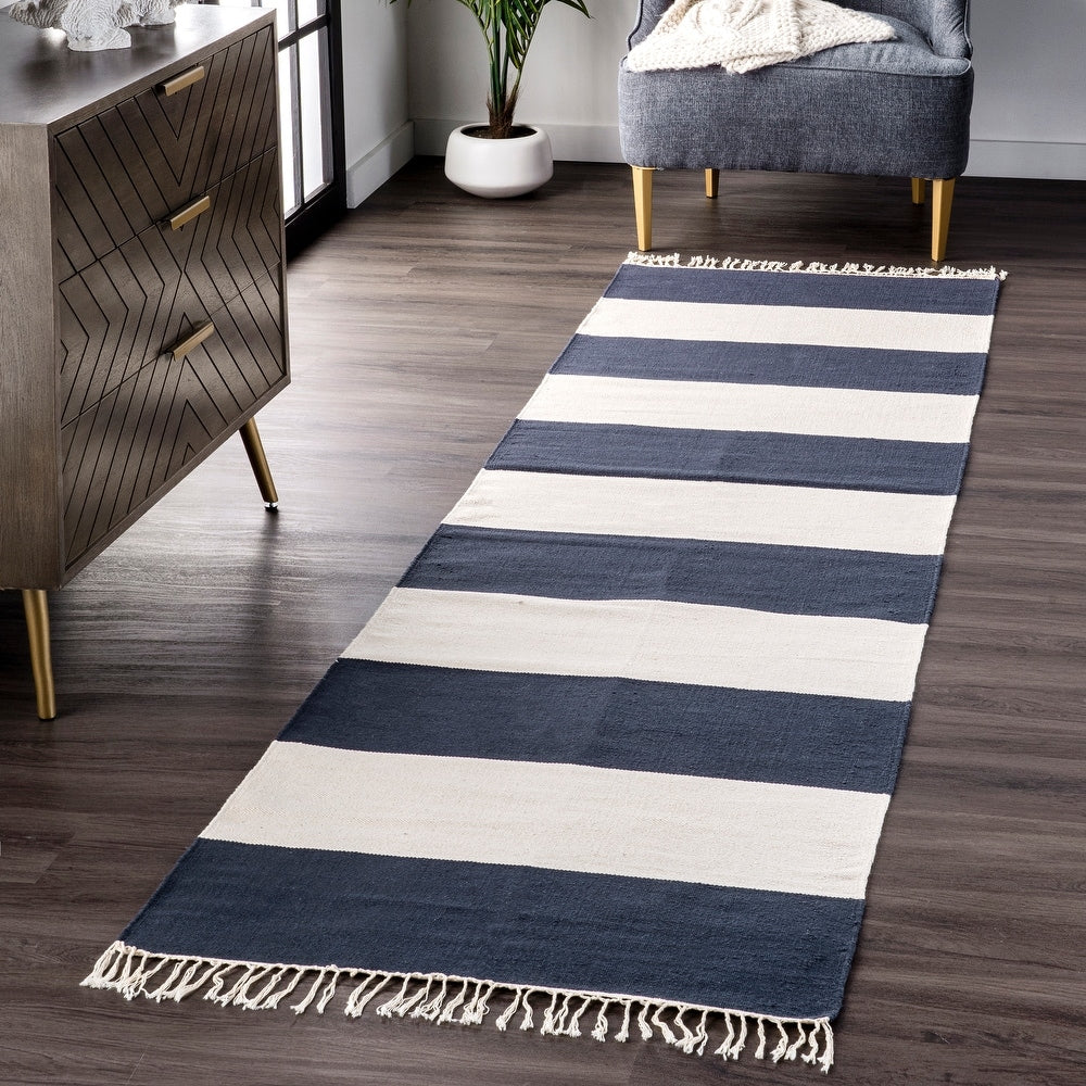 Casual Coastal Stripped Fringe Area Rug