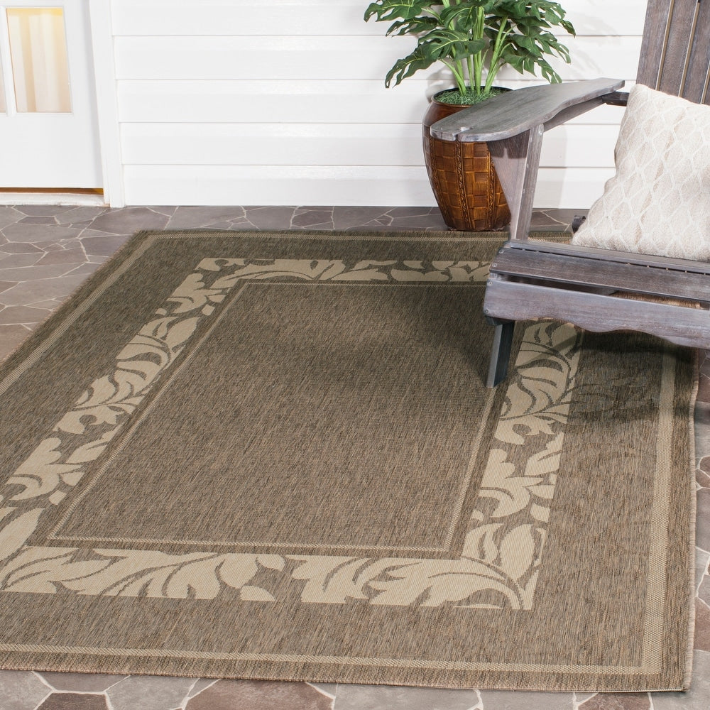 Courtyard Doreen Indoor/ Outdoor Patio Backyard Soft Rug