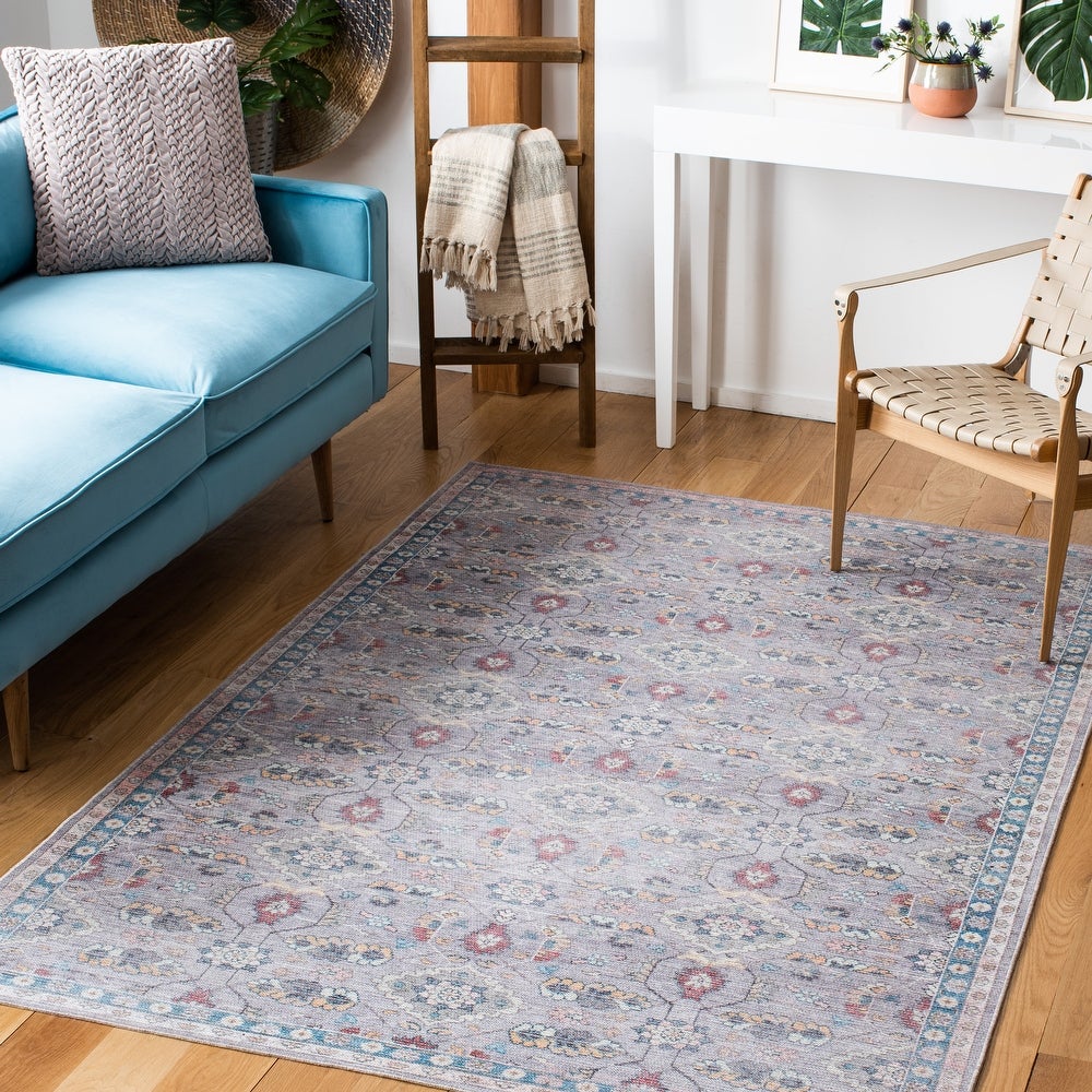 Serapi Gerianne Medallion Distressed Machine Washable Rug