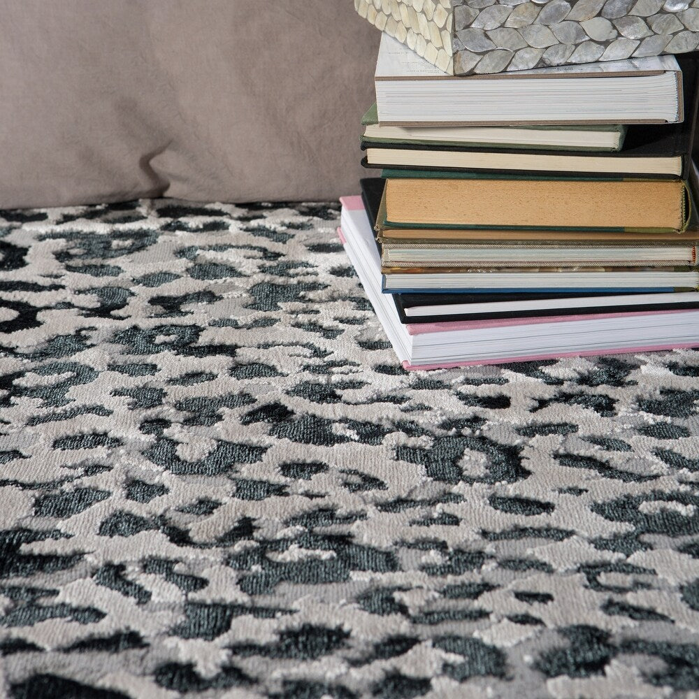 Bellamy Power-loomed Gray/ Black Soft Area Rug